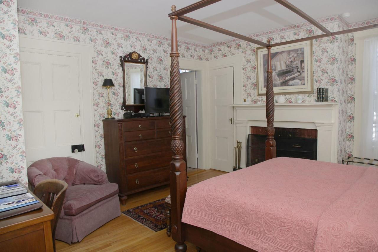 Bykenhulle House Bed And Breakfast Hopewell Junction Extérieur photo
